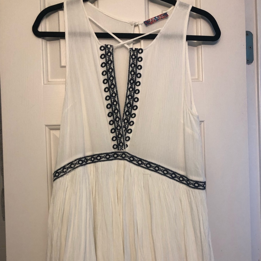 American Threads white romper with navy details